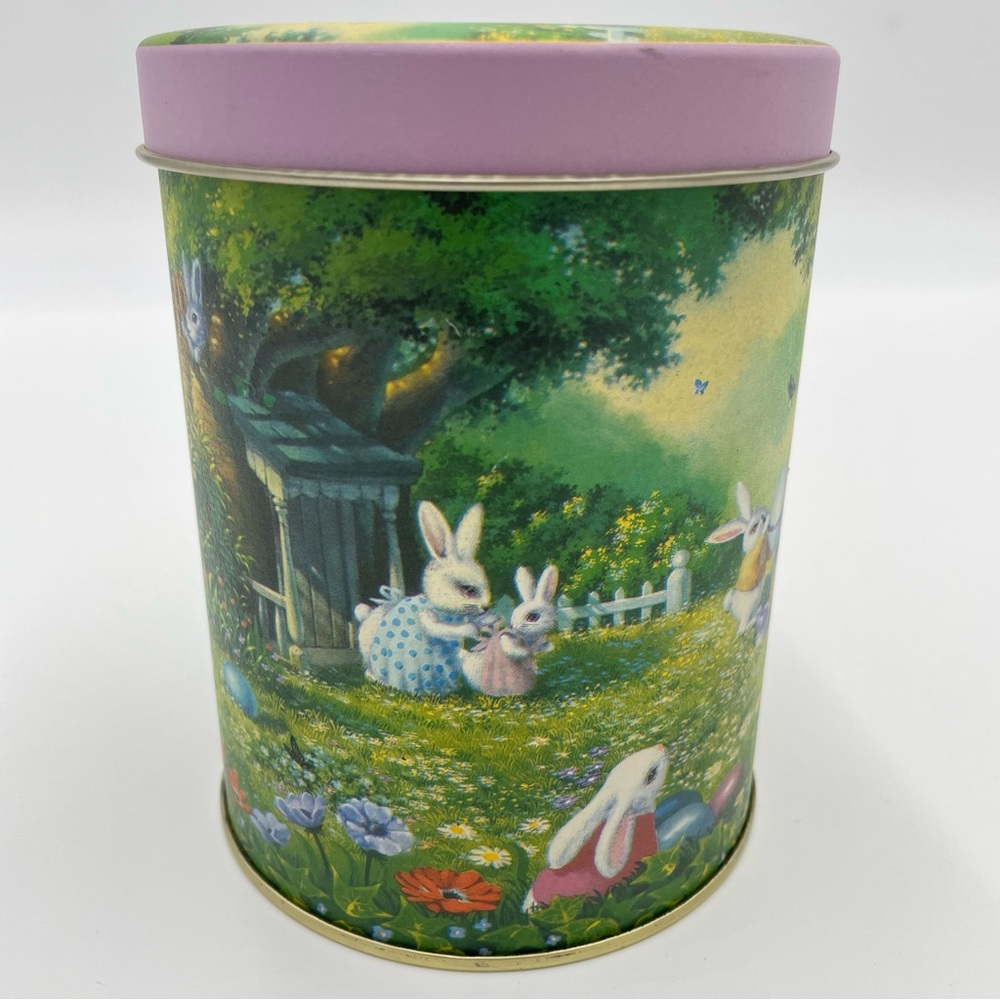 Vintage 1991 Easter Tin Bunnies Eggs 90s Twee Home Decor Storage Kawaii Metal 5"